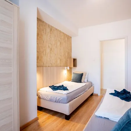 Prime - Modern 2 Bedroom Family With Balcony & Parking Included Διαμέρισμα Βουδαπέστη