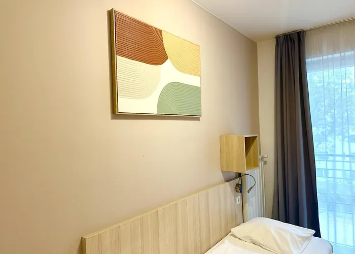 Daire Prime - Modern 2 Bedroom Family With Balcony & Parking Included Budapeşte