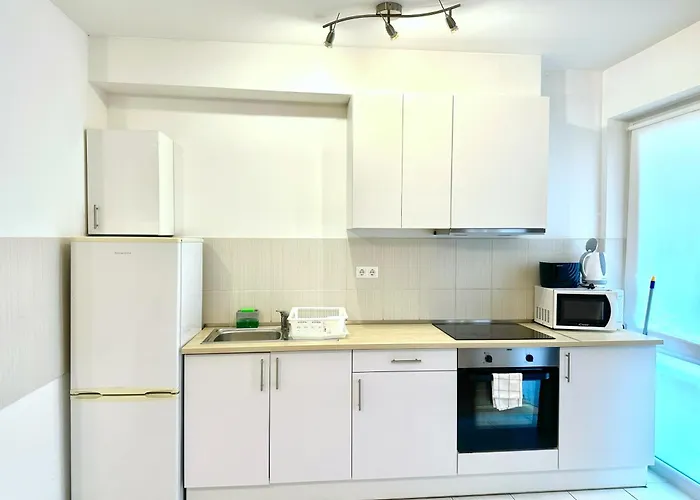 Prime - Modern 2 Bedroom Family With Balcony & Parking Included Daire *